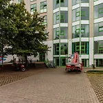 カプセルホテル Kapselhotel Mit Lounge & Massagesesseln - Naehe Hauptbahnhof Halle-saale *