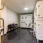 Kapselhotel Mit Lounge & Massagesesseln - Naehe Hauptbahnhof Halle-saale カプセルホテル