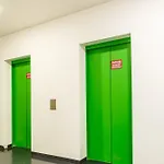 Kapselhotel Mit Lounge & Massagesesseln - Naehe Hauptbahnhof Halle-saale カプセルホテル