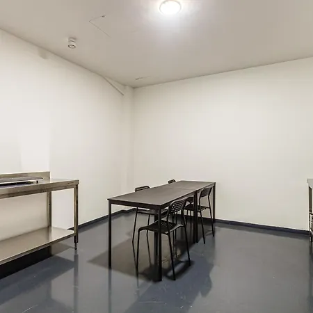 カプセルホテル Kapselhotel Mit Lounge & Massagesesseln - Naehe Hauptbahnhof Halle-saale ハレ