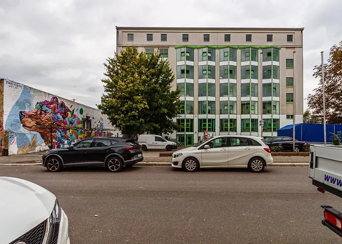 Kapselhotel Mit Lounge & Massagesesseln - Naehe Hauptbahnhof Halle-saale *