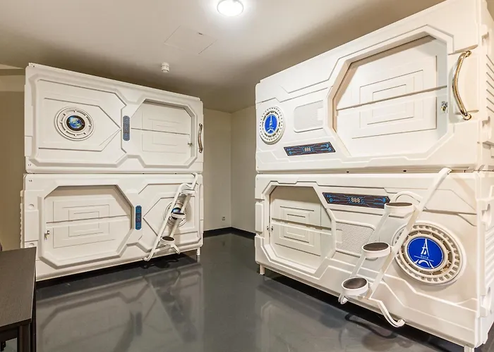 Hotel kapsułowy Kapselhotel Mit Lounge & Massagesesseln - Naehe Hauptbahnhof Halle-saale *