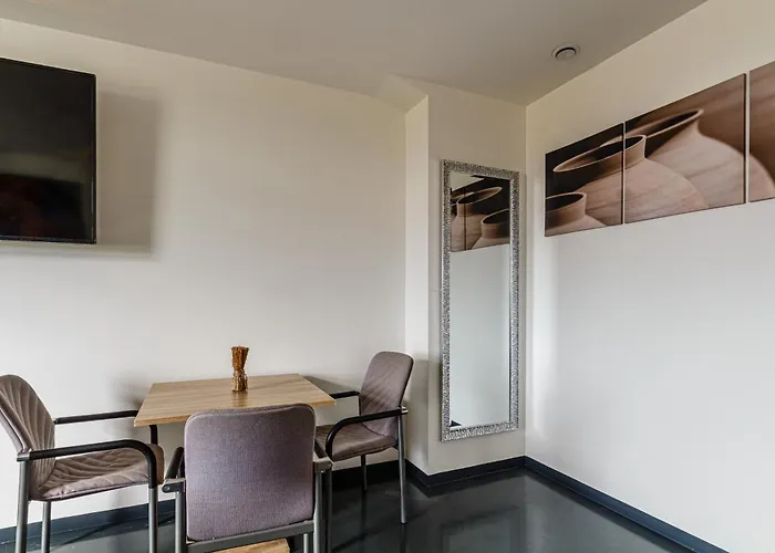 Kapselhotel Mit Lounge & Massagesesseln - Naehe Hauptbahnhof Halle-saale Hotel kapsułowy Halle (Saale)